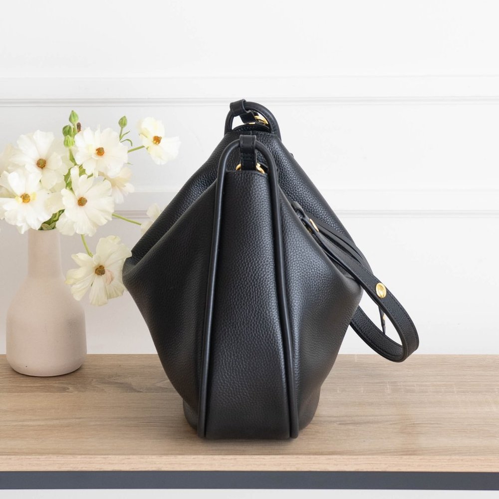 Black Leather Hobo Bag - Classic Everyday Shoulder Bag - Picture 4 of 14